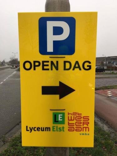 83570115 2668221283402716 1339843781318410240 o